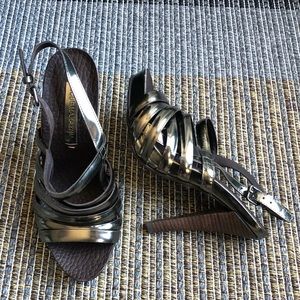 New BCBGMaxazria gun metal leather heels shoes 7